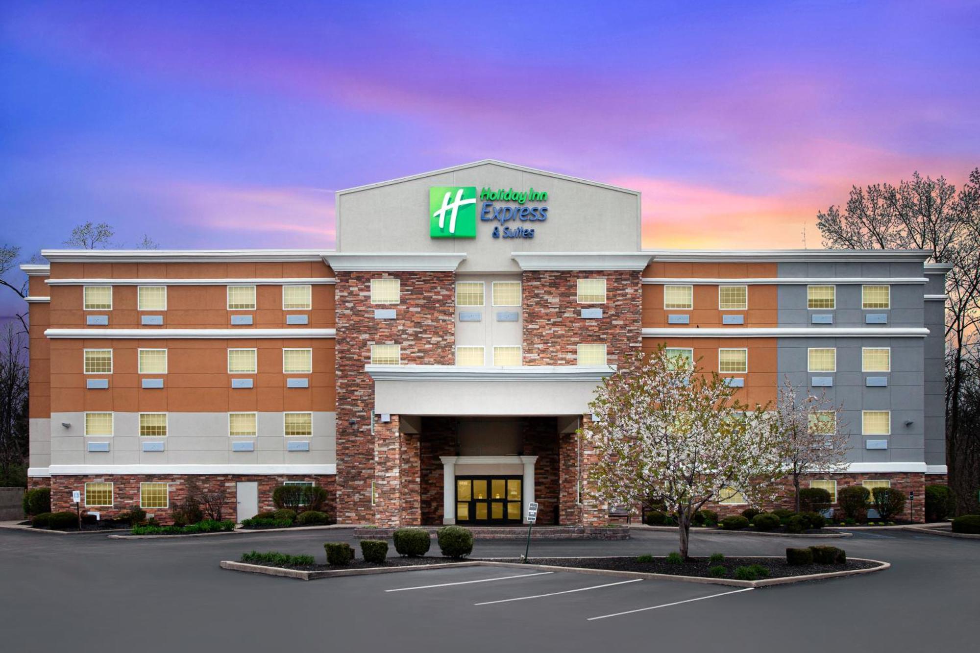 Holiday Inn Express & Suites Carmel North - Westfield By Ihg Exteriör bild