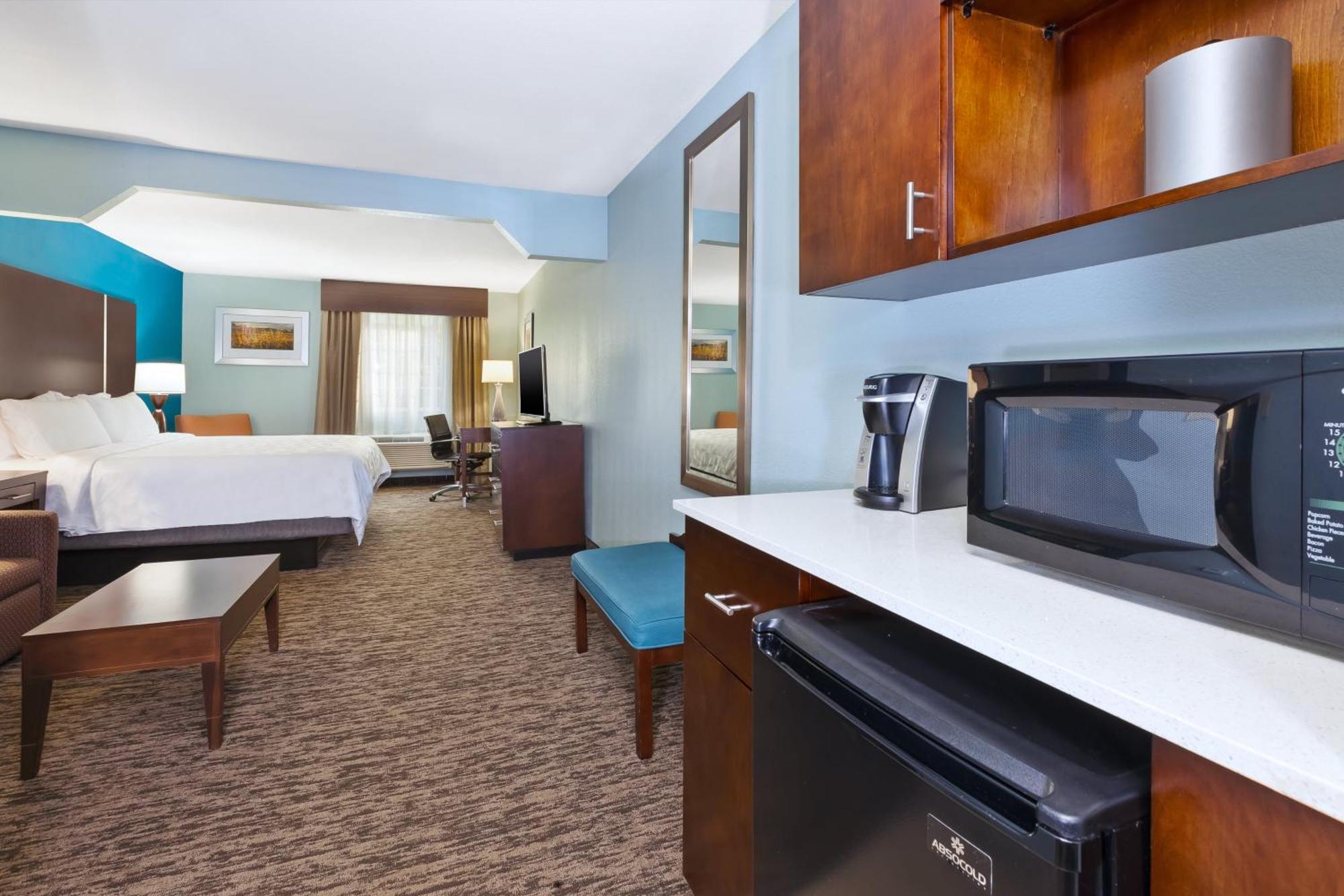 Holiday Inn Express & Suites Carmel North - Westfield By Ihg Exteriör bild