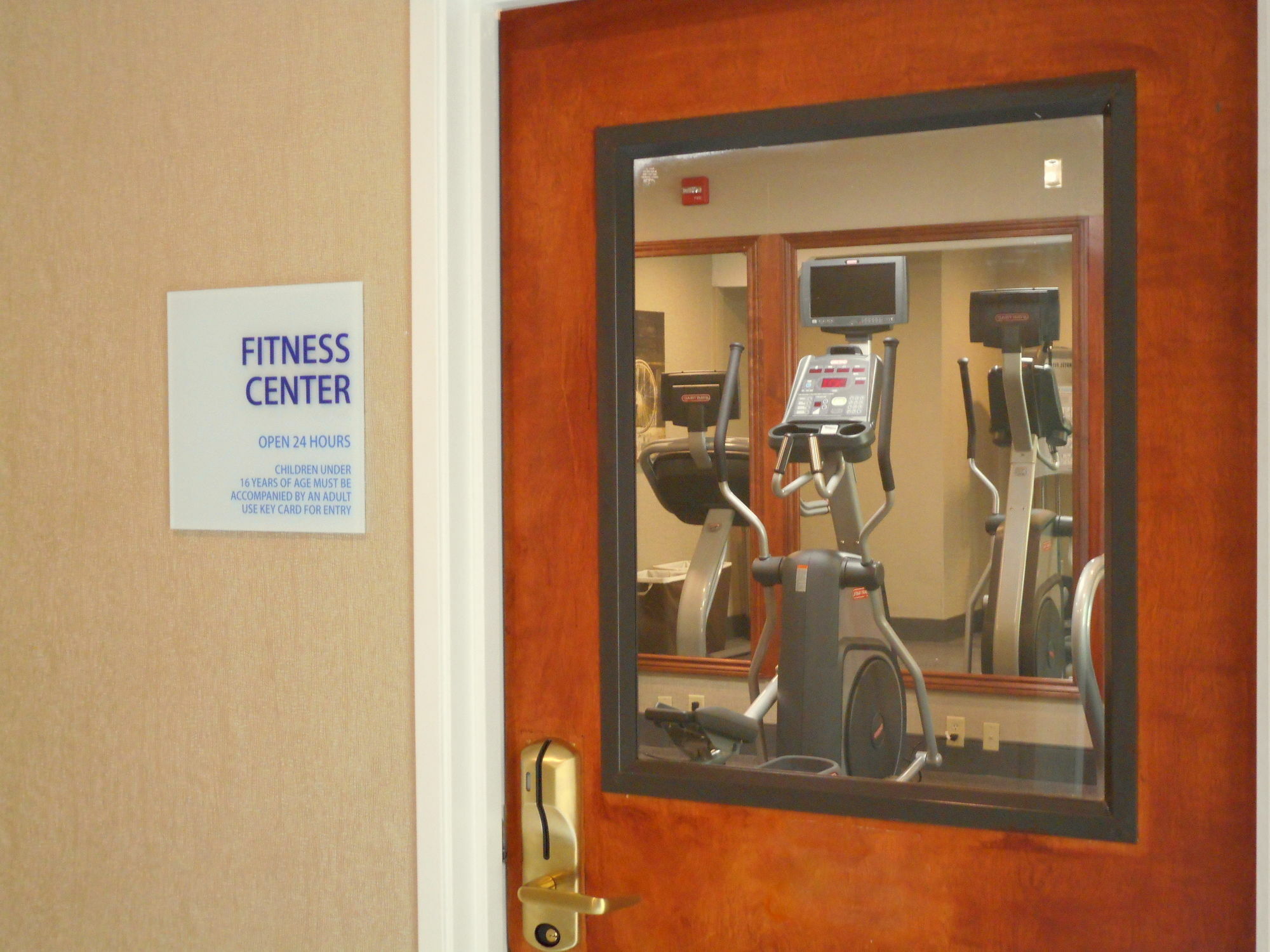 Holiday Inn Express & Suites Carmel North - Westfield By Ihg Exteriör bild