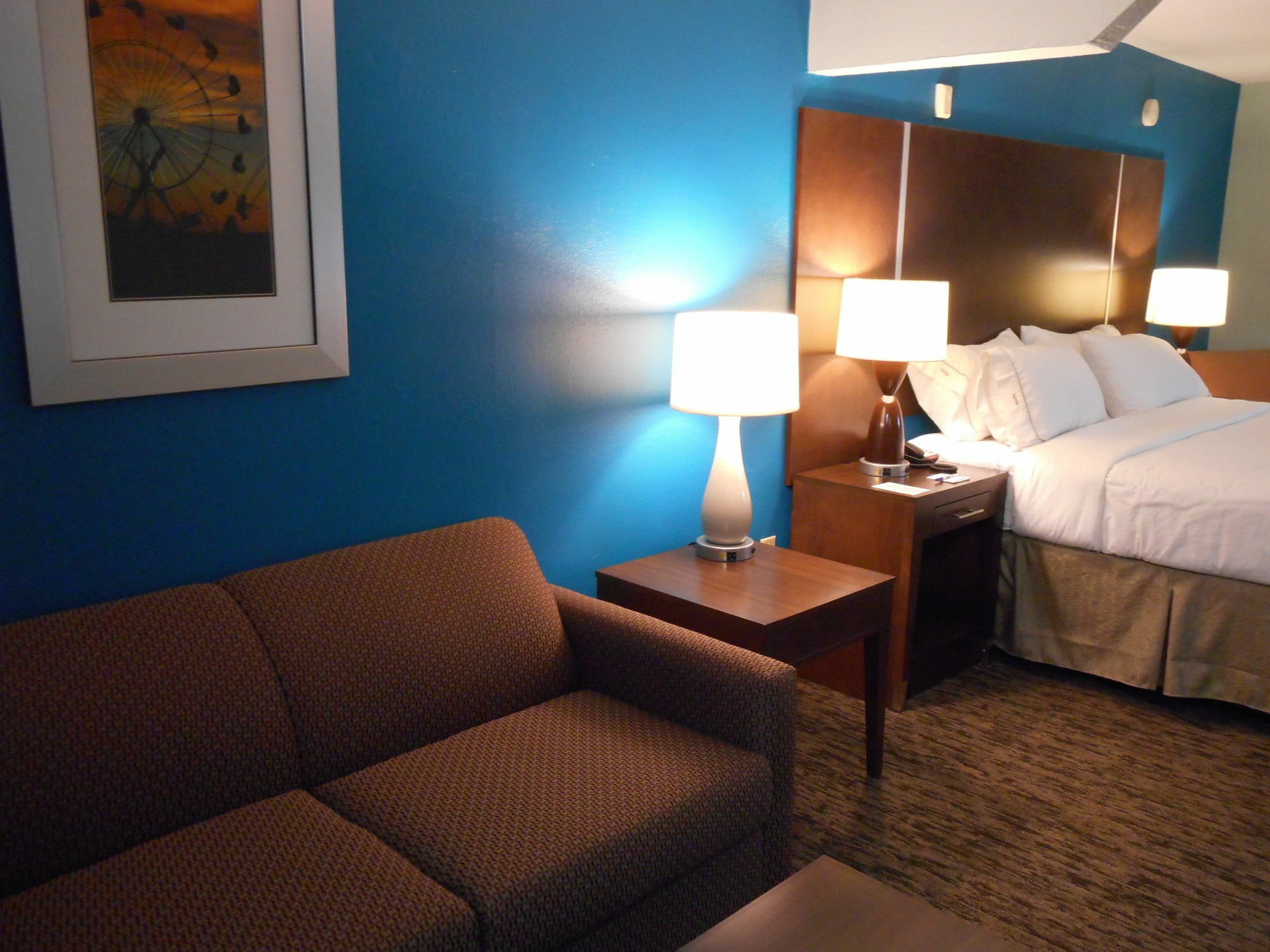 Holiday Inn Express & Suites Carmel North - Westfield By Ihg Exteriör bild